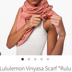 LULULEMON VINYASA SCARF